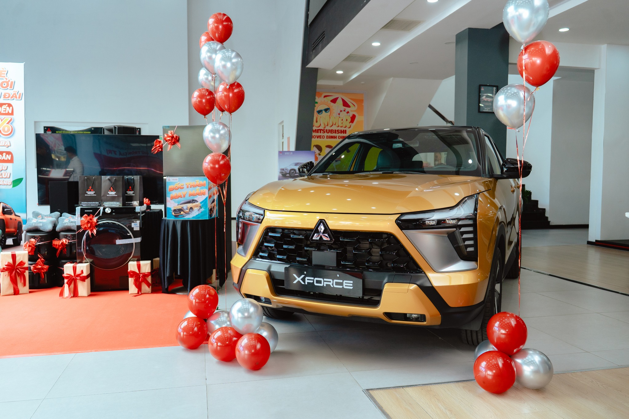 Mitsubishi Moveo Bình Định