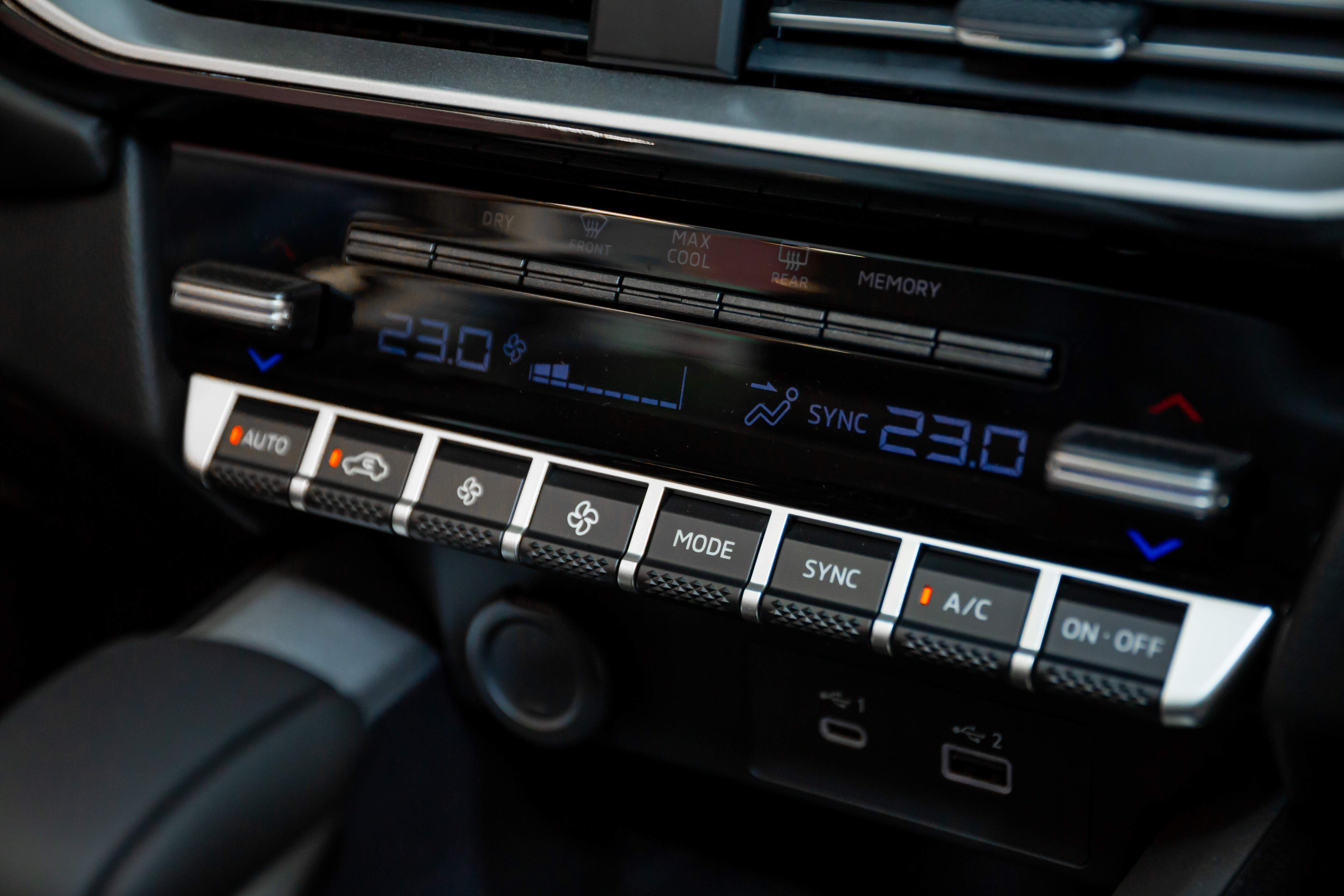 Mitsubishi Destination