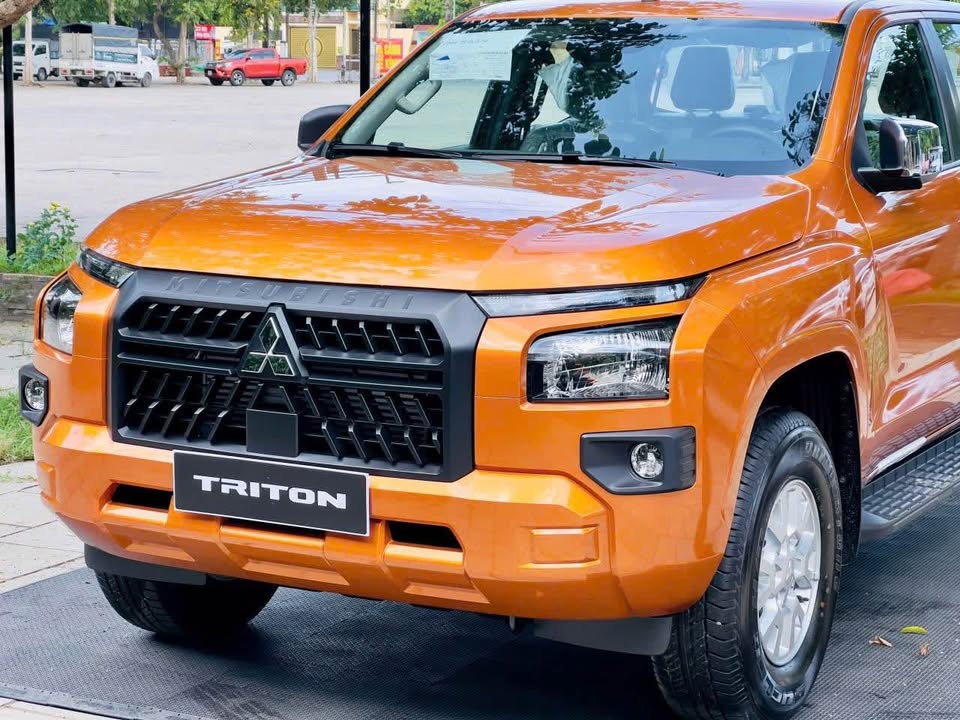 triton glx màu cam