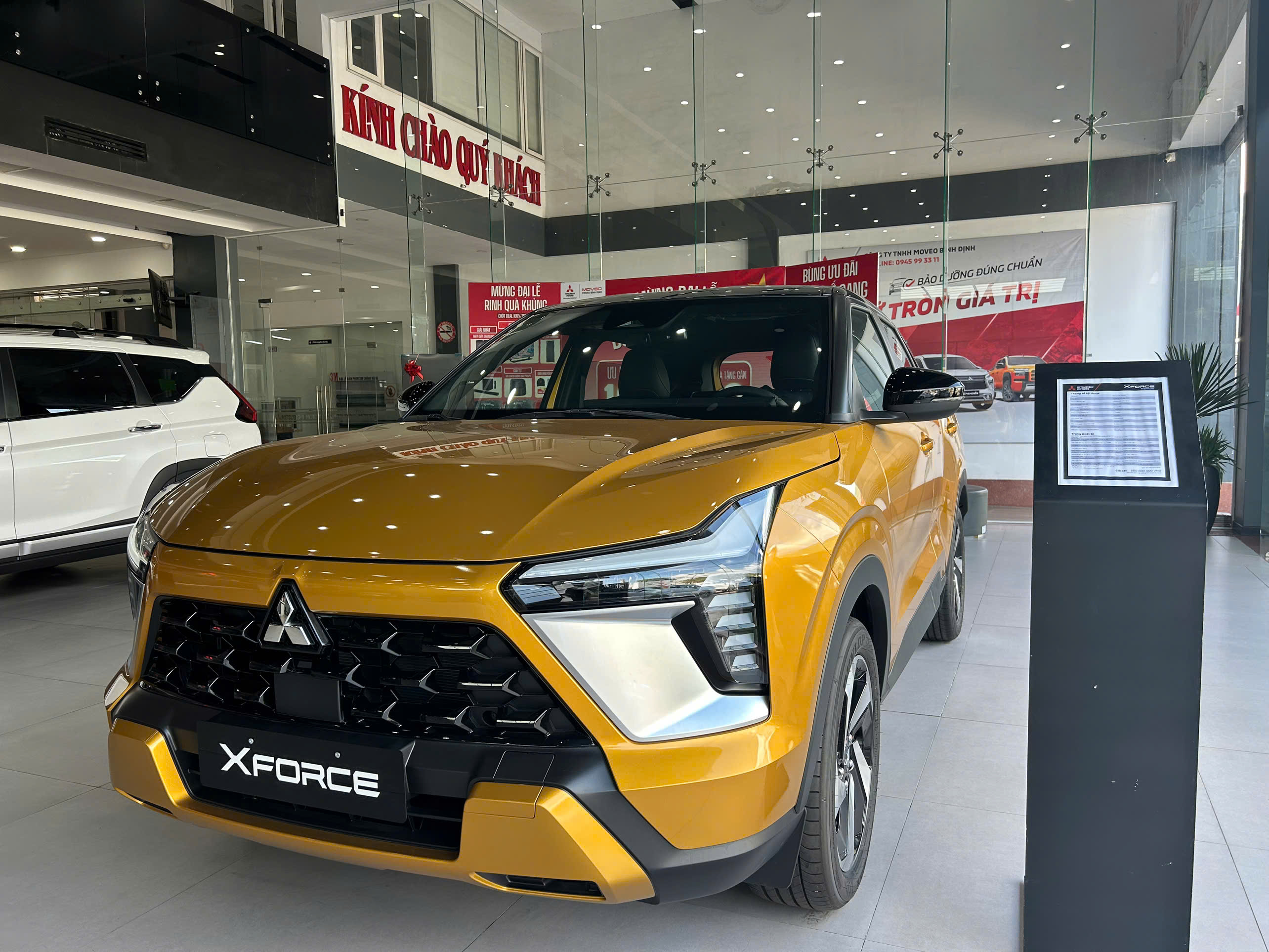 Xforce ultimate màu vàng đen