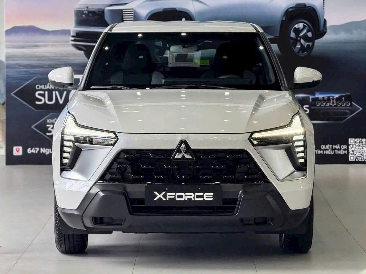 giá lăn bánh Xforce